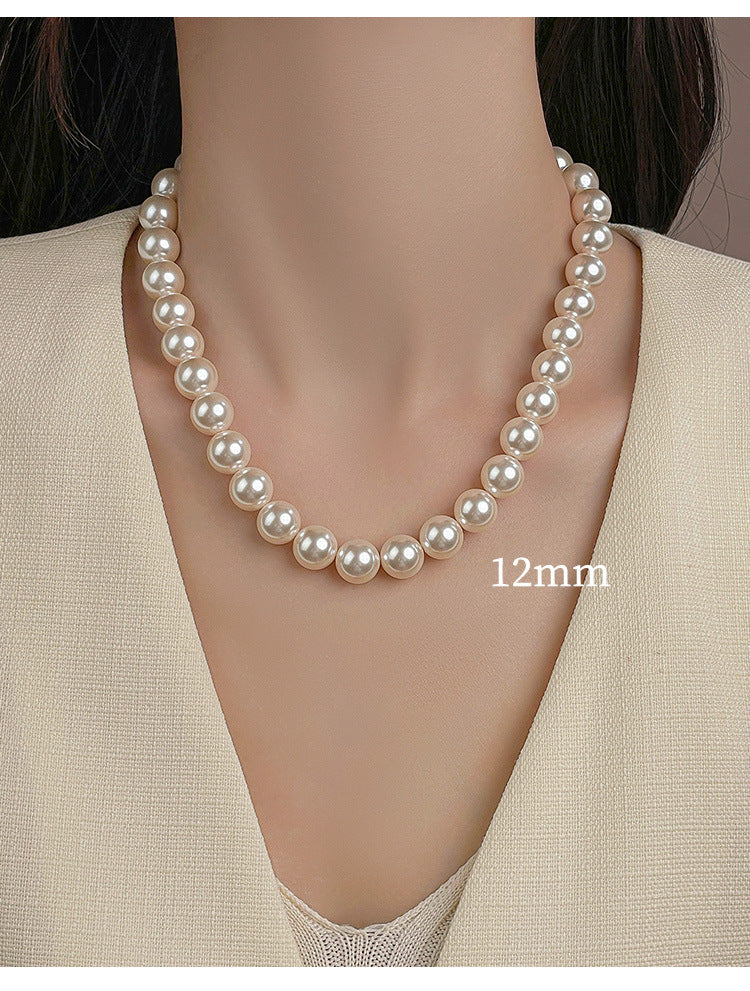pearl necklace