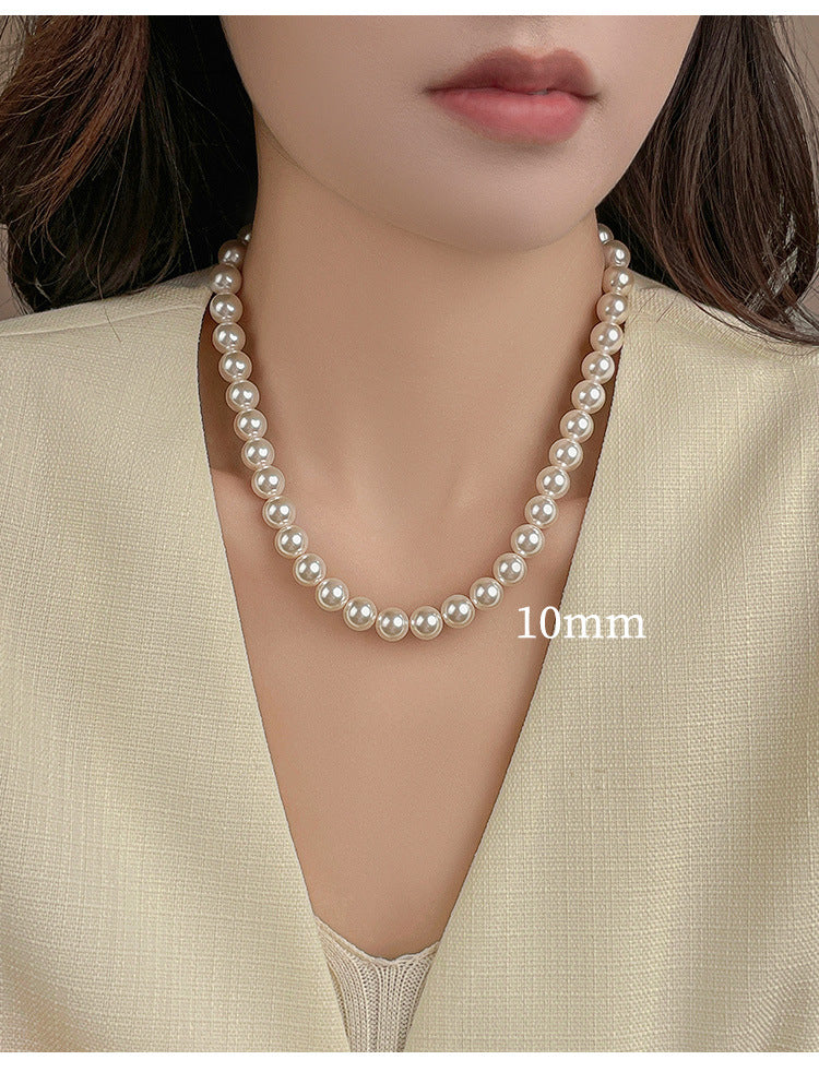 pearl necklace
